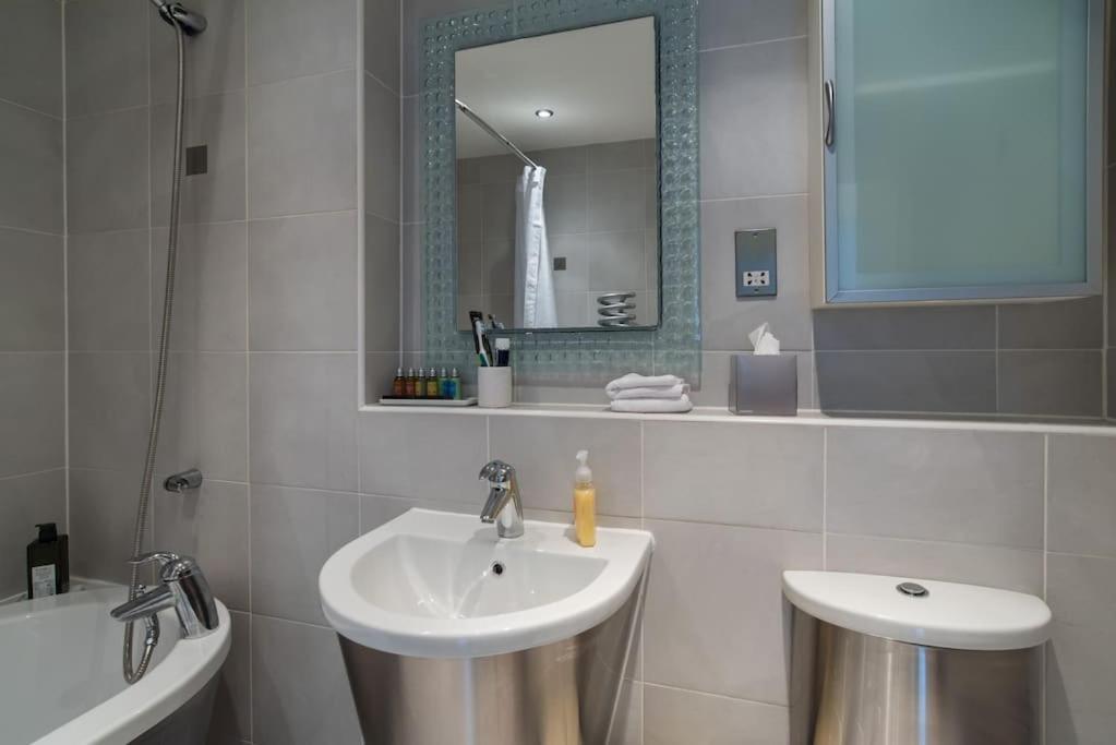 Cardiff City Centre Apartment Eksteriør billede